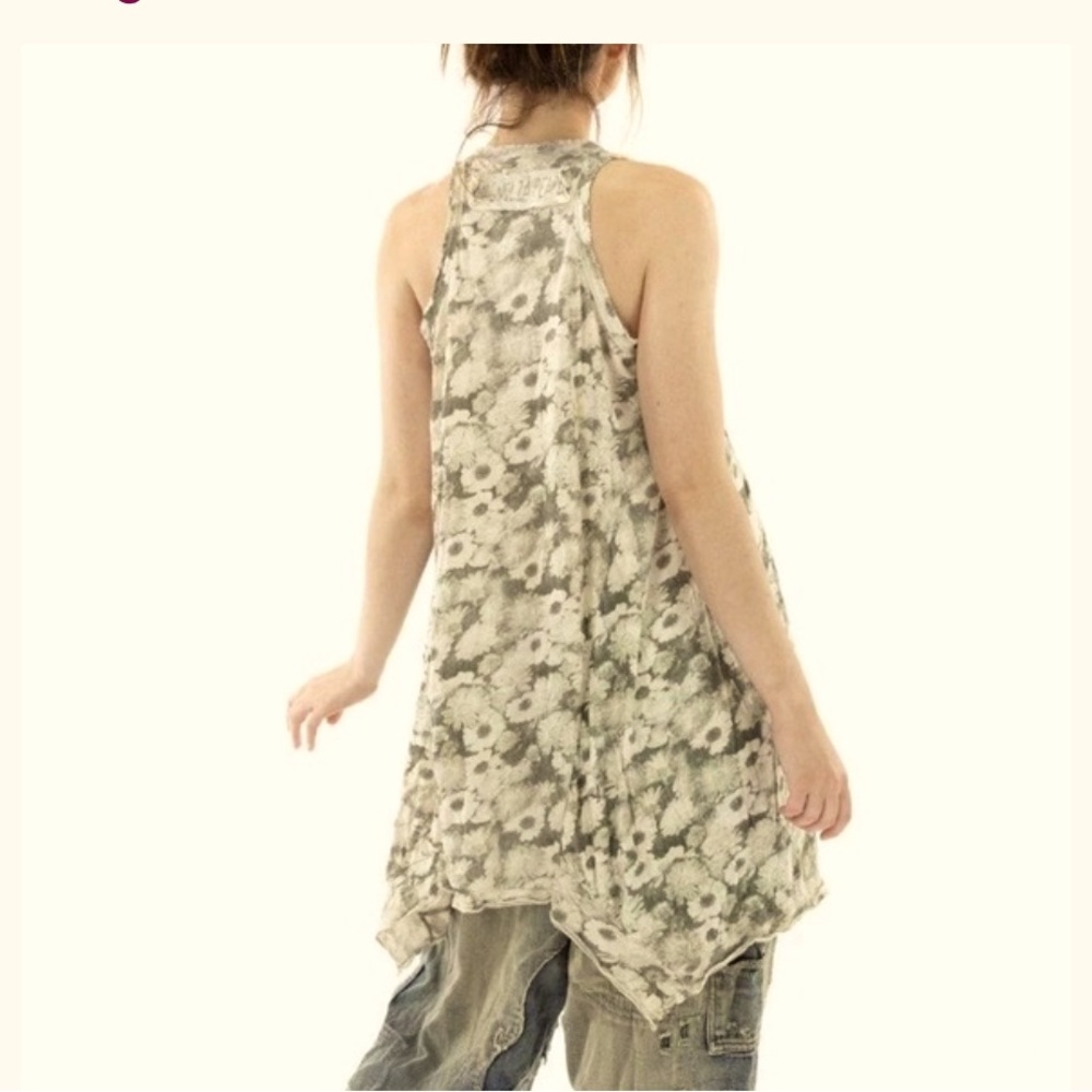 NWT Magnolia Pearl Paz tank 243 Happy Flowers - Picture 3 of 9